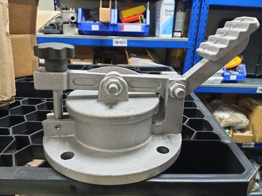 [GZYB-200] Gauge Hatch with bolt and foot pedal 8'' class 150#